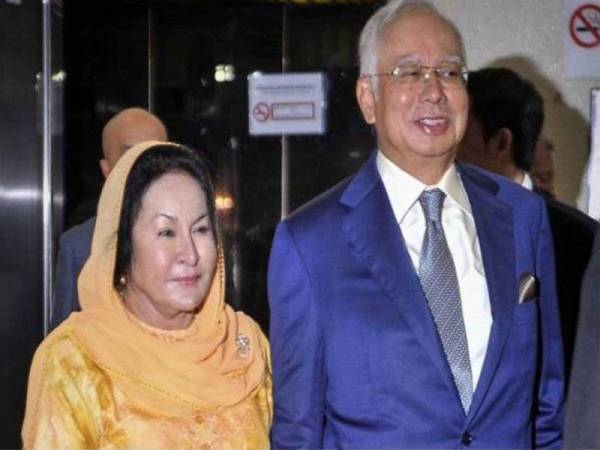 Mahkamah Tinggi Kuala Lumpur pada Isnin menetapkan 8 November depan untuk keputusan kes lucut hak barangan berharga milik bekas Perdana Menteri, Datuk Seri Najib Razak, keluarga dan 13 pihak lain yang dikaitkan dengan 1MDB.