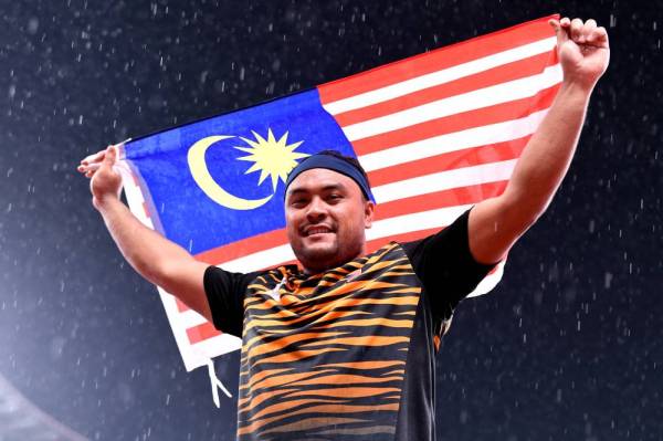 Ziyad Zokefli ketika beraksi pada acara lontar peluru F20 (kategori masalah pembelajaran) di Sukan Paralimpik Tokyo 2020 di Stadium Olimpik pada 31 Ogos lalu. 