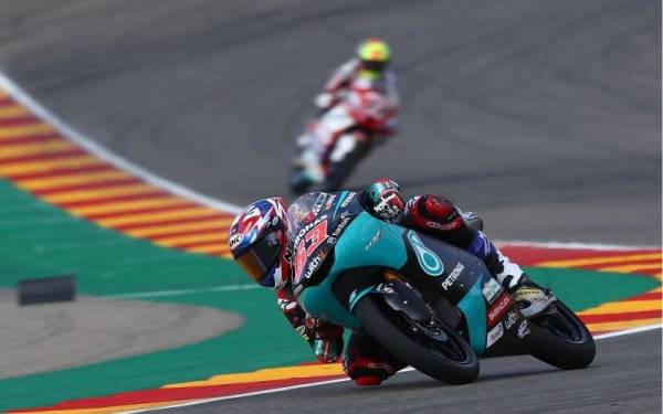 Syarifuddin ketika beraksi di GP Aragon pada Ahad. - Foto Petronas SIC