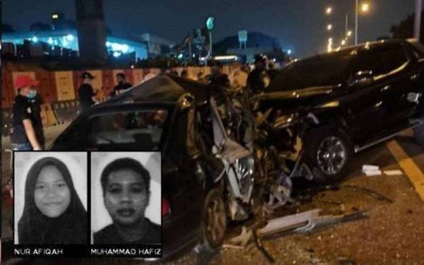 Dalam kejadian awal pagi Ahad lalu, dua maut apabila kereta Proton Wira Aeroback dinaiki mereka dirempuh sebuah kenderaan pacuan empat roda jenis Mitsubishi Triton yang dipandu melawan arus di Kilometer 8.5 Lebuh Raya Persekutuan.