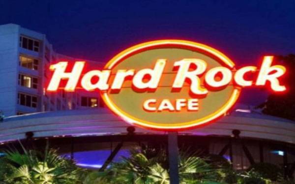 Kerajaan negeri Johor berharap untuk memanfaatkan pembukaan Hard Rock Cafe Puteri Harbour di Iskandar Puteri di sini menjelang akhir tahun ini untuk membantu merancakkan semula sektor pelancongan negeri yang terjejas akibat pandemik. Gambar hiasan.