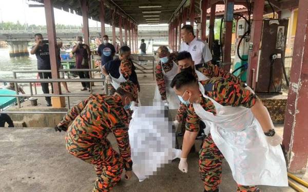 Mayat, Mohd Noor yang ditemukan di perairan Pulau Kapas dibawa ke Jeti Marang sebelum dihantar ke Unit Forensik Hospital Sultanah Nur Zahirah (HSNZ).