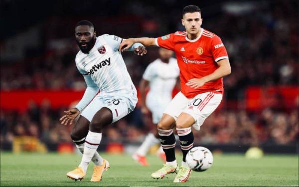 Sebahagian aksi menarik perlawanan Manchester United menentang West Ham United di Old Trafford. - Foto Manchester United.