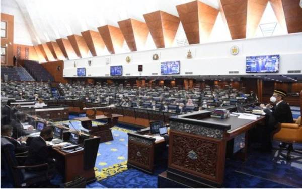 Sidang bersambung Isnin ini dengan pembentangan Rancangan Malaysia ke-12 oleh Perdana Menteri, Datuk Seri Ismail Sabri Yaakob. - Foto Bernama