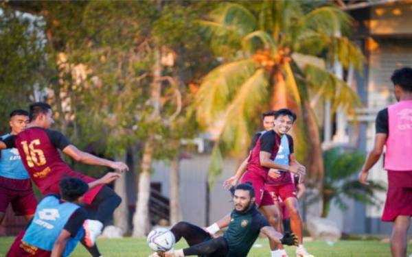 Semua pemain KDA FC kini sedang fokus untuk meningkatkan prestasi semasa terutamanya menjelang aksi pertama bertemu Kelantan United FC pada 27 September di Alor Setar. - Foto KDA FC