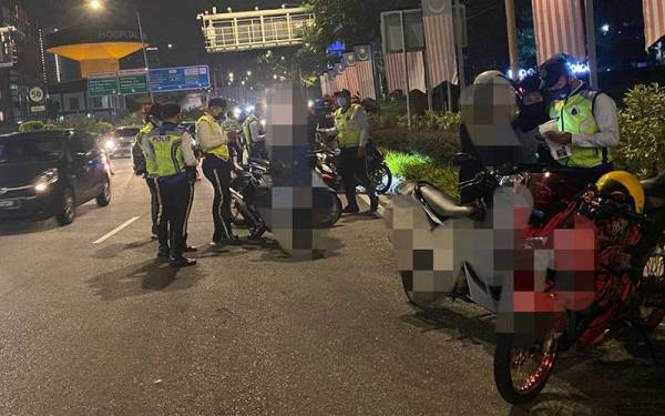 Op Samseng Jalanan dan Op Motosikal yang dijalankan di sekitar ibu negara pada malam Sabtu.