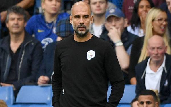 Guardiola bangga dengan persembahan yang ditunjukkan pemain ketika menewaskan Chelsea 1-0 di Stamford Bridge.