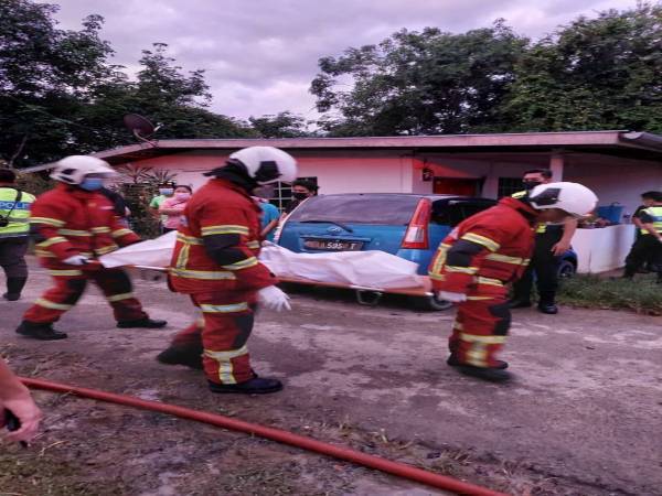 Mangsa rentung dalam kebakaran di Kampung Gunsing Novunsu, Penampang pada Selasa.