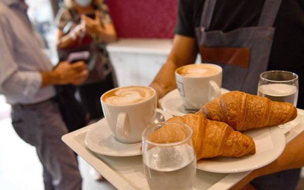 Itali muncul sebagai negara paling banyak menggunakan air minuman di Eropah dengan lebih sembilan juta meter padu air setiap tahun. - Foto Xinhua