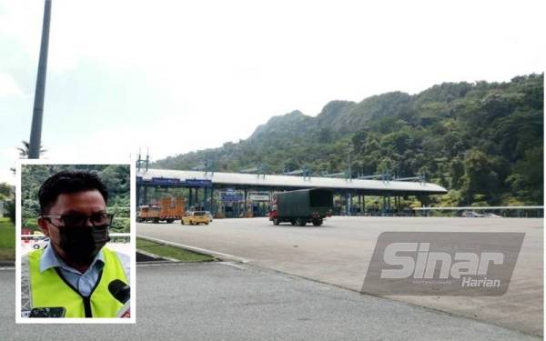 Keadaan trafik di Plaza Tol Gombak lancar pada Isnin. (Gambar kecil: Ainul Hasri)