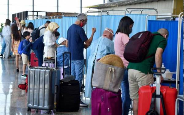 Kejayaan gelembung pelancongan Langkawi adalah disebabkan kewajipan ujian pengesanan Covid-19. - Foto fail Bernama