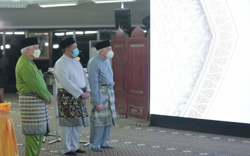 Yang di-Pertuan Besar Negeri Sembilan, Tuanku Muhriz Ibni Almarhum Tuanku Munawir berkenan menyempurnakan pelancaran Risalah Penghayatan Solat pada Isnin.