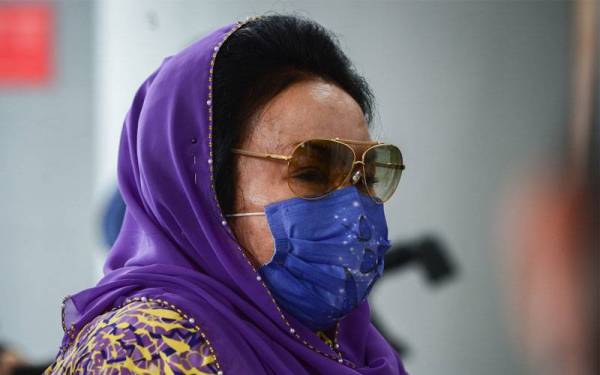 Rosmah hadir di Mahkamah Tinggi Kuala Lumpur pada Khamis. - Foto Bernama