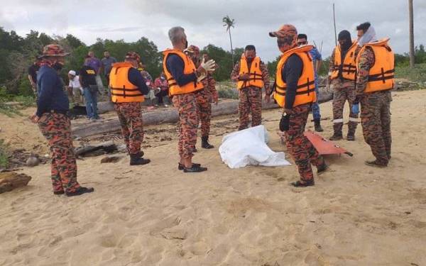 Mayat mangsa ditemui terdampar di pantai pada Petang Rabu.