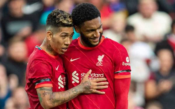 Firmino (kiri) dan Gomez. - foto thisisanfield