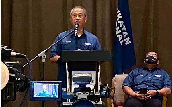 Muhyiddin semasa Majlis Pengumuman Calon dan Penyerahan Watikah PN pada Sabtu.