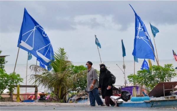 Akar umbi parti politik yang bertugas dalam kempen pada PRN Melaka masing-masing mempunyai pendapat berbeza berhubung SOP yang ditetapkan.(Gambar hiasan) - Foto Bernama