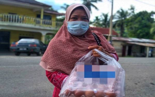 Siti Aisyah mendakwa terkejut dengan kenaikan ketara harga telur.