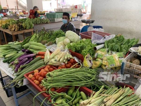 Harga beberapa jenis sayur-sayuran didapati naik mendadak. - Gambar hiasan