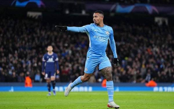 Jesus muncul wira ketika membantu Manchester City menewaskan PSG di Etihad.