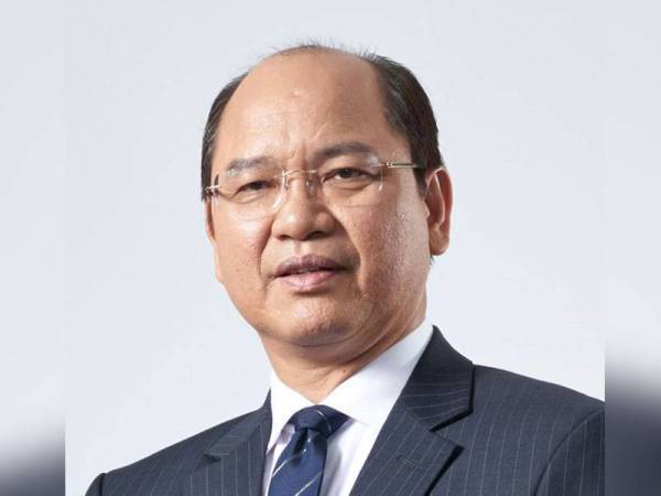 Datuk Seri Wilfred Madius Tangau