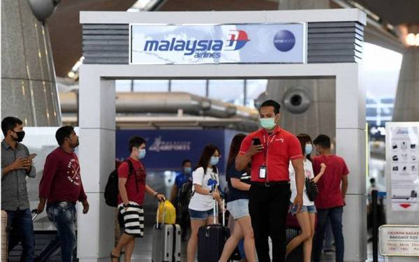 Kerugian bersih Malaysia Airports Holdings Bhd (MAHB) berkurangan kepada RM182.31 juta - Foto Bernama