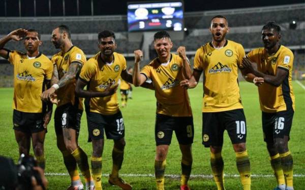 IMC yang merupakan pemilik baharu Perak FC berhasrat melangsaikan gaji pemain yang tertunggak dalam tempoh 10 hari. - Foto fail/Bernama