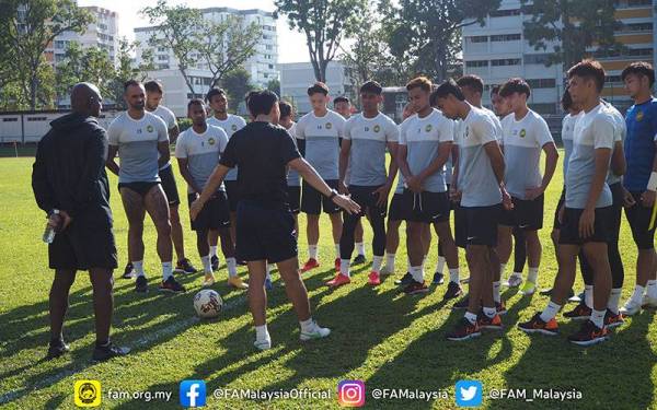 De Paula ketika menjalani latihan bersama pemain Harimau Malaya lain pada Selasa. -Foto: Football Association of Malaysia