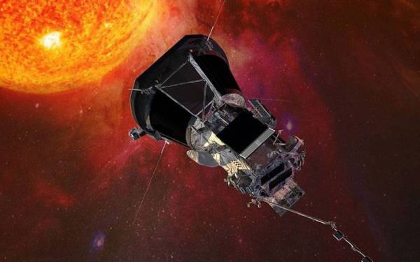 Kapal angkasa Parker Solar Probe memasuki afmosfera di bahagian atas matahari buat pertama kalinya baru-baru ini. - Foto NASA JHU-APL