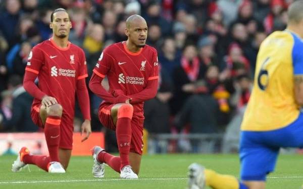 Liverpool ‘tolak’ pemain tak divaksin