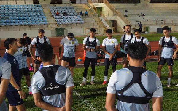 Skuad Harimau Malaya tersingkir awal di peringkat kumpulan pada kempen Piala Suzuki AFF 2020 di Singapura.