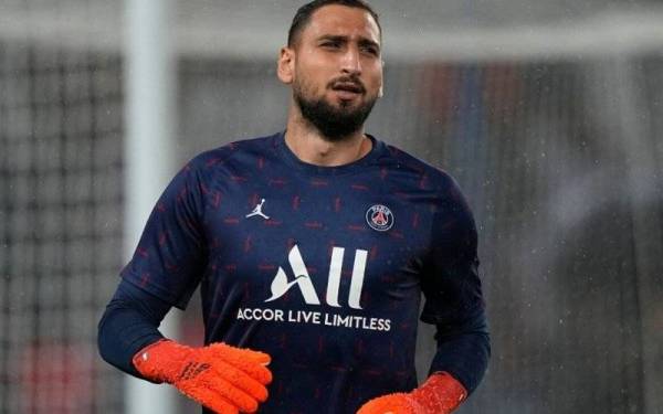 Donnarumma disahkan positif Covid-19.