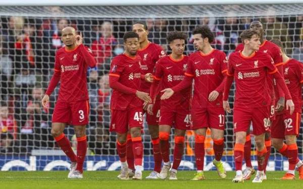 Kesebelasan Liverpool ketika menewaskan Shrewsbury Ahad lalu. - Foto This Is Anfield