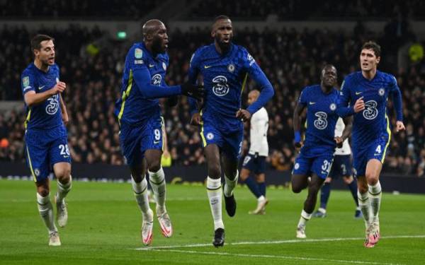 Pemain Chelsea, meraikan jaringan tunggal Antonio Rudiger (tiga, kiri) pada perlawanan berkenaan - foto Getty Images