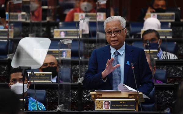 Ismail Sabri ketika hadir pada Mesyuarat Khas Penggal Keempat, Parlimen ke-14 di Bangunan Parlimen hari ini. -Foto Bernama