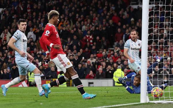 Rashford tampil cemerlang ketika membantu Manchester United mengatasi West Ham United di Old Trafford.