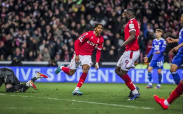 Spence meledak gol Nottingham Forest dalam aksi Piala FA.