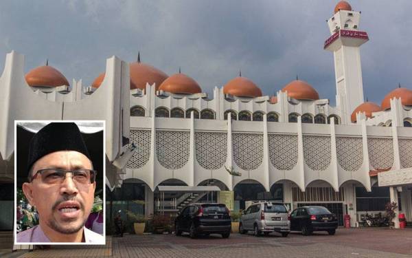 Masjid Sultan Idris Shah II, Ipoh - Foto 123rf (Gambar kecil: Mohd Yusop)