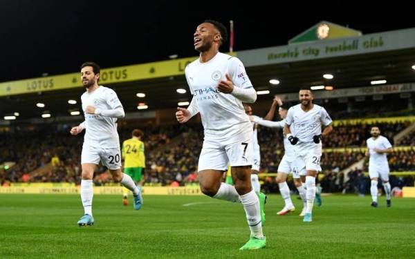 Sterling pencetak gol Manchester City ketika berdepan Norwich City di Carrow Road.