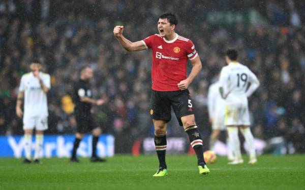 Maguire pencetak gol pertama Manchester United.