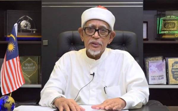 Abdul Hadi ketika memberi ucapan Ijtima’ Pendakwah Pas pada Sabtu.