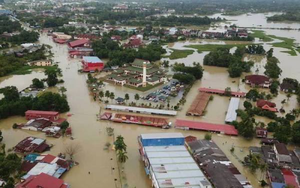 Pasir Mas mencatatkan jumlah mangsa banjir tertinggi yang dipindahkan ke PPS. sehingga jam 8 pagi Selasa - Foto: Ihsan pembaca
