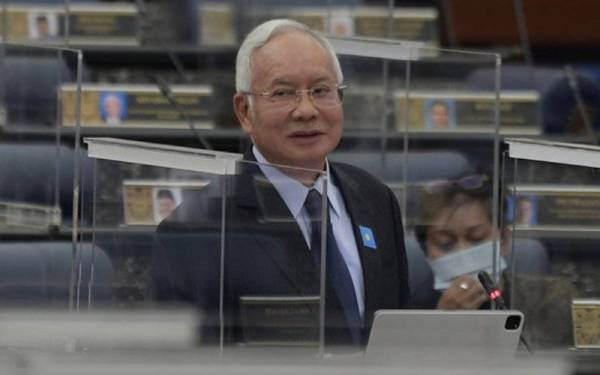 Najib pada sidang Parlimen pada Rabu memberitahu, tiada satu sen dana awam digunakan oleh kerajaan untuk membayar balik jumlah hutang pokok 1MDB.