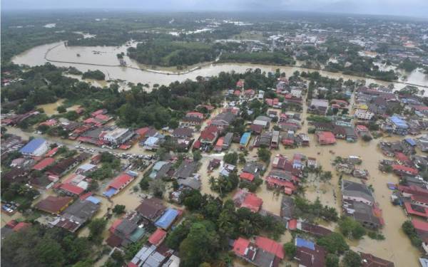 Keadaan banjir di Kelantan, baru-baru ini. 