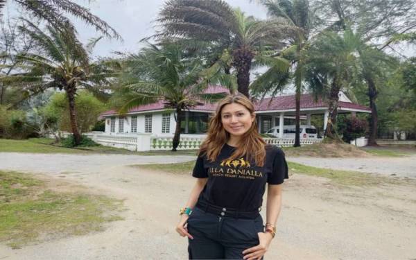 Haflin berat hati untuk menjual Villa Danialla Beach Resort memandangkan pembinaannya hasil titik peluh Allahyarham ibunya, Datuk Siti Hamidah Hamat.