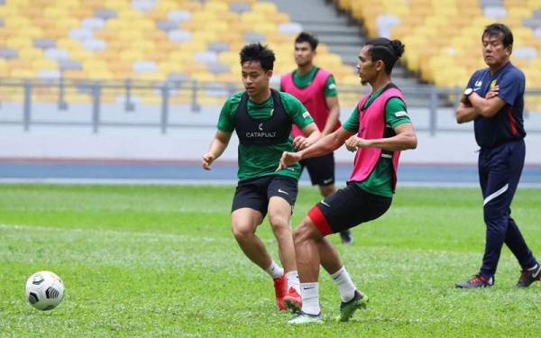 Luqman ketika menjalani latihan bersama pemain Harimau Malaya lain di Stadium Nasional, Bukit Jalil. - Foto FAM