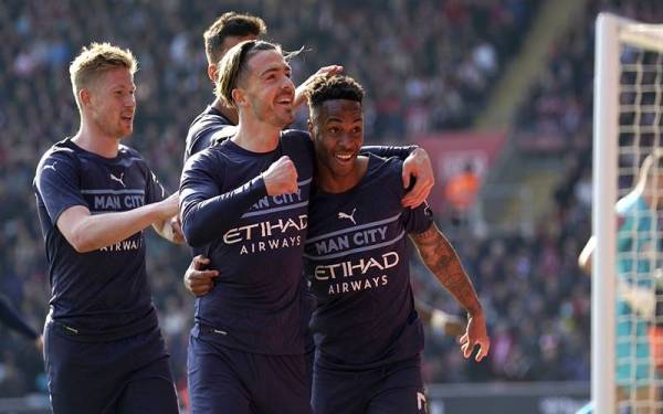 Sebahagian pemain City meraikan kemenangan berkenaan di St Mary pada Isnin bagi mengesahkan slot ke separuh akhir Piala FA. - Foto Sky Sports