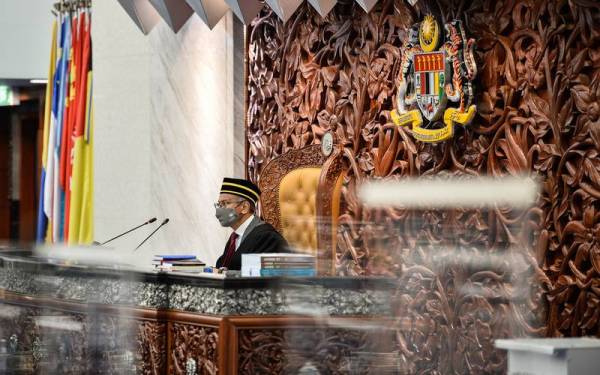 Persidangan Dewan Rakyat. - Foto Bernama