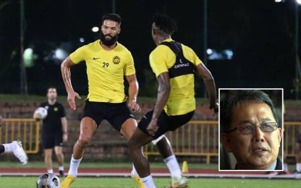 Krasniqi dan Sumareh ketika menjalani latihan bersama skuad Harimau Malaya. - Foto Football Association of Malaysia (Gambar kecil: Azraai Khor)