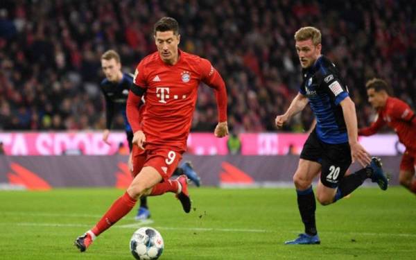 Lewandowski turut mengalami kecederaan. - Foto Getty Images